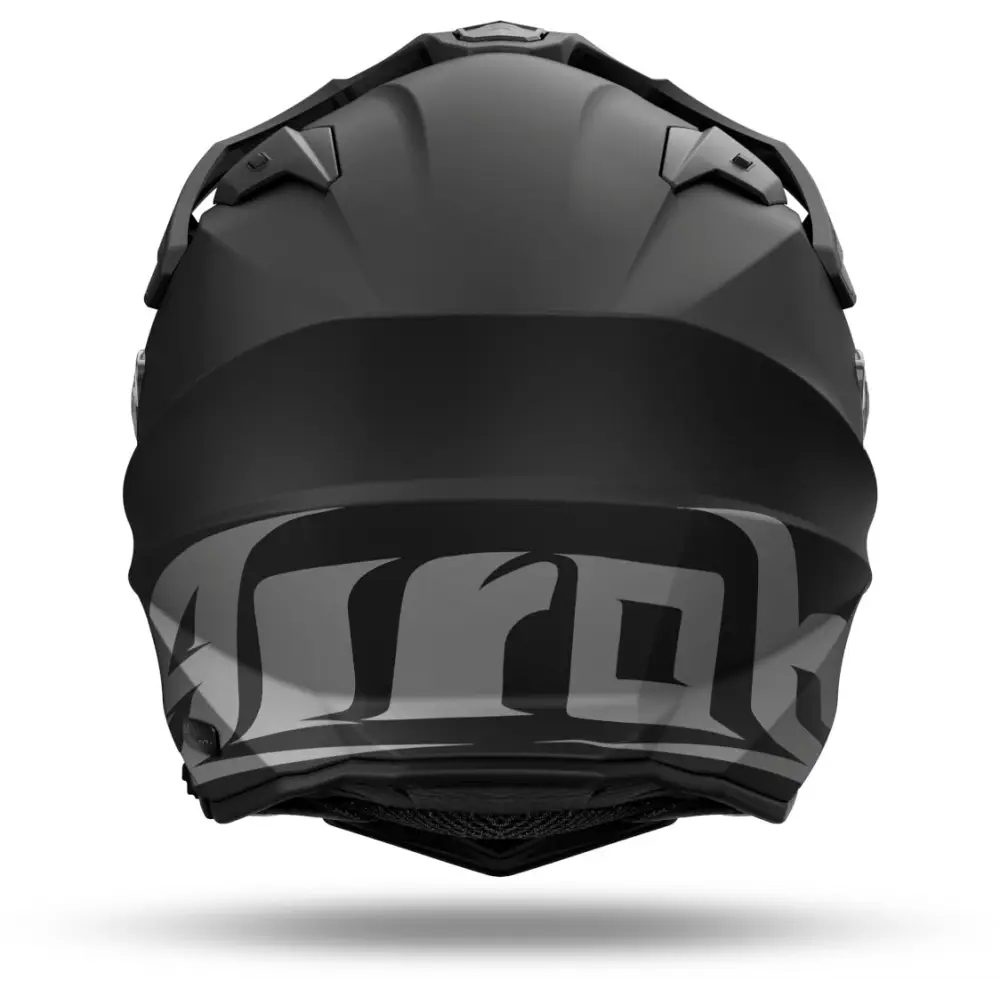 Casco Airoh Commander 2 Color